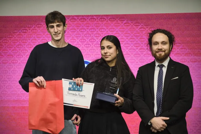 INTERESCOLAR DE DEBATE 2025 INTERESCOLAR DE DEBATE 2025