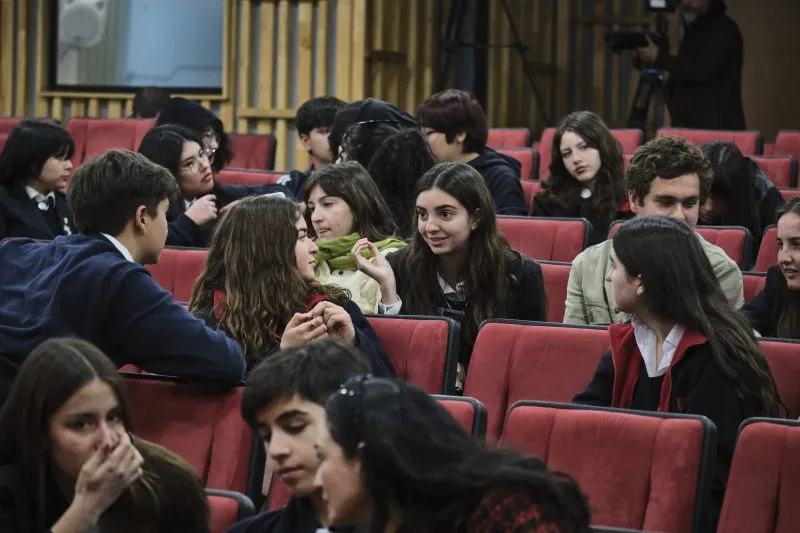 INTERESCOLAR DE DEBATE 2025 INTERESCOLAR DE DEBATE 2025