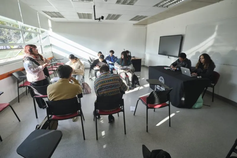 INTERESCOLAR DE DEBATE 2025 INTERESCOLAR DE DEBATE 2025