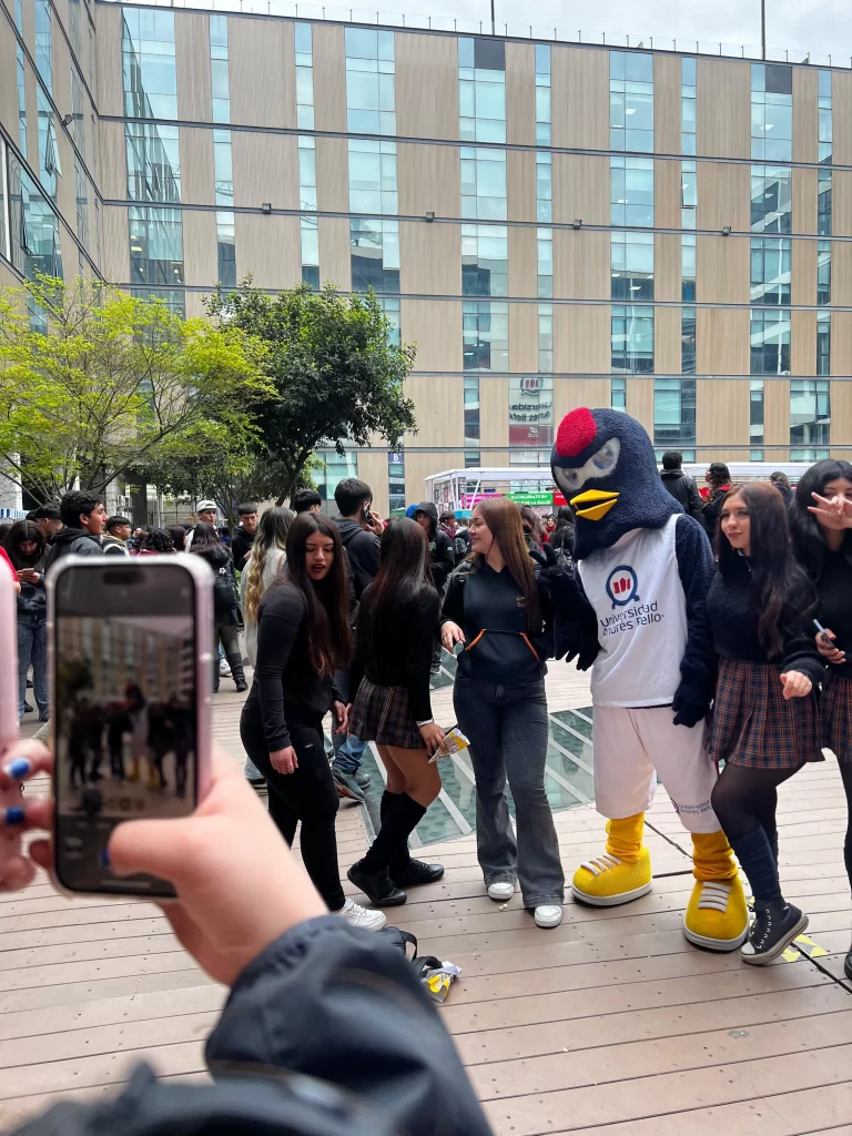 Explora la UNAB Viña 2025