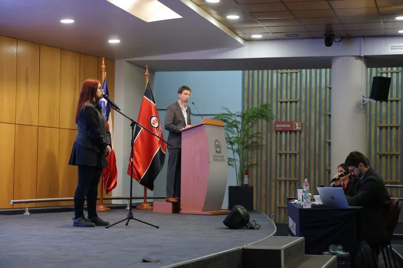 11º Interescolar de Spelling Bee Santiago 11º Interescolar de Spelling Bee Santiago