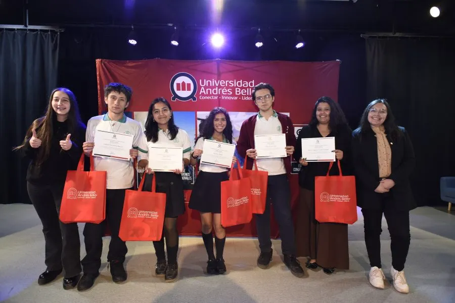 2°-Interescolar-de-Robotica-e-IA-Stgo-Campus-Antonio-Varas-6-900×601