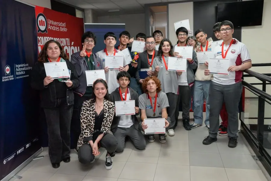 Interescolar-de-Robótica-e-IA-Conce-56446-900×601