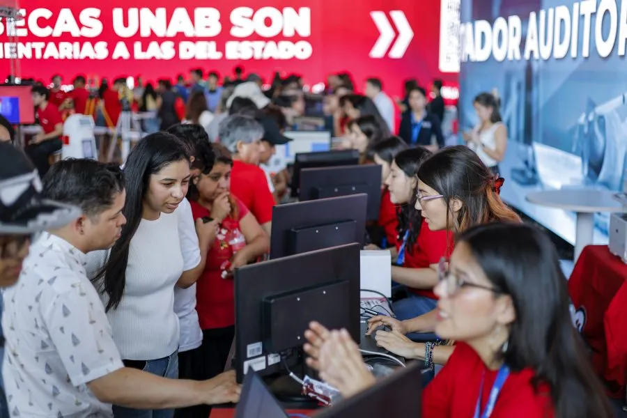 Feria de Postulaciones UNAB