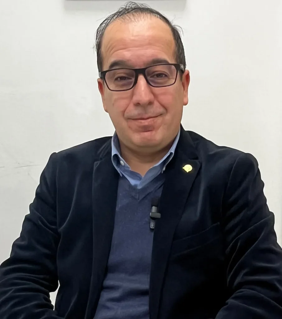 Alejandro Córdova, director de la Escuela de Industrias de la Universidad Andrés Bello