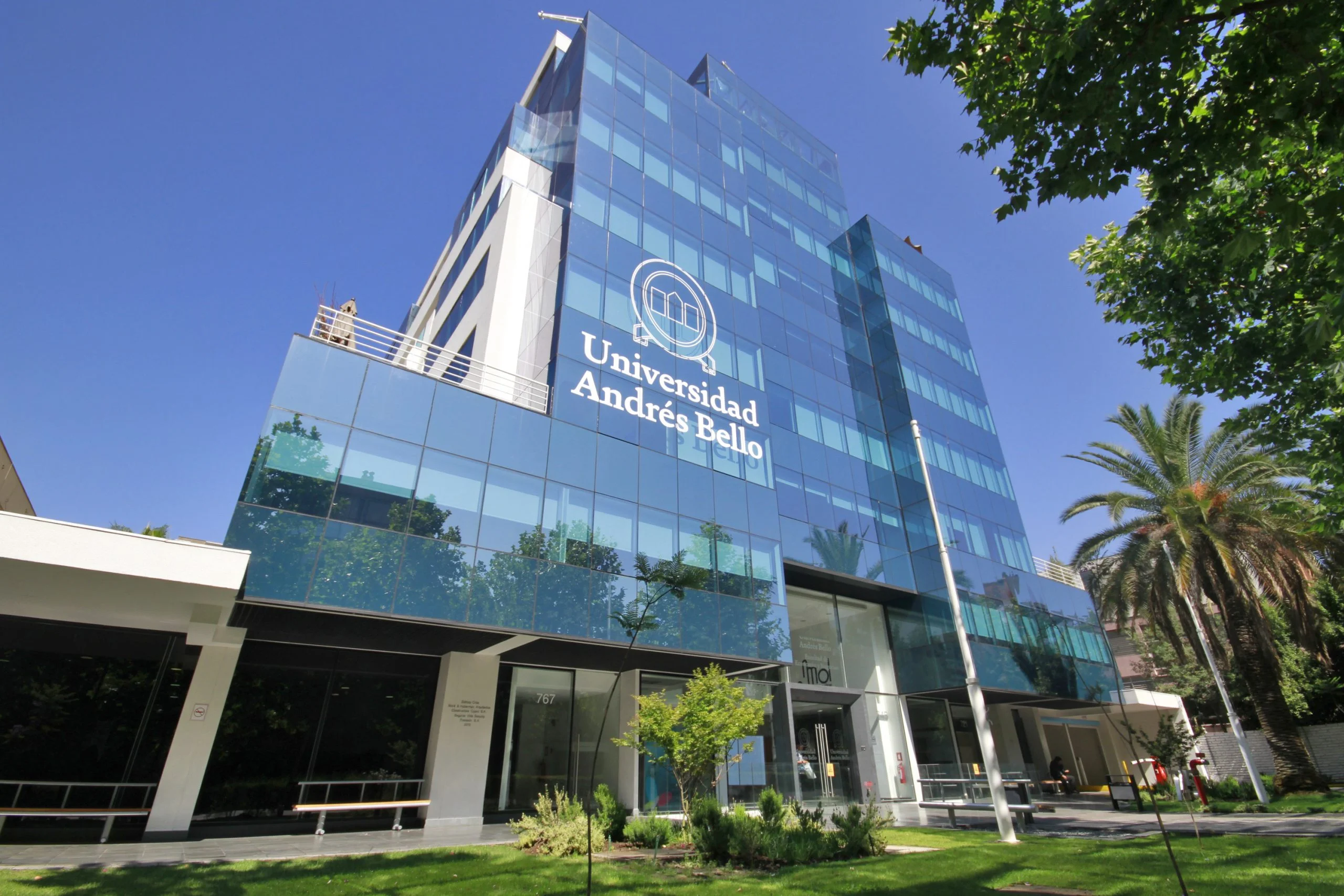 Campus Los Leones UNAB